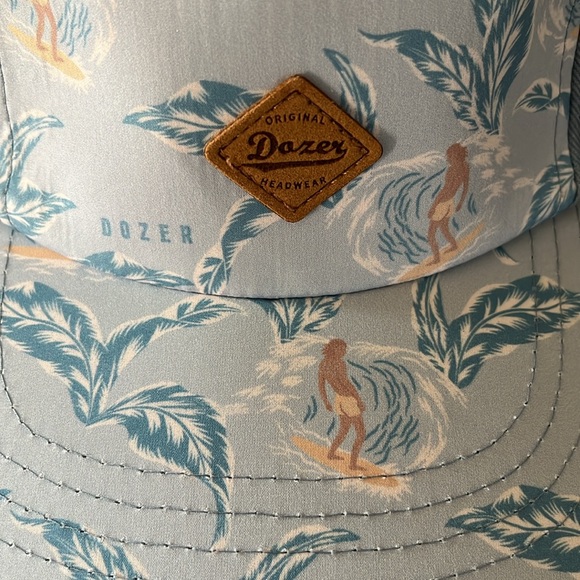 Dozer Surfer Hat - Picture 4 of 4
